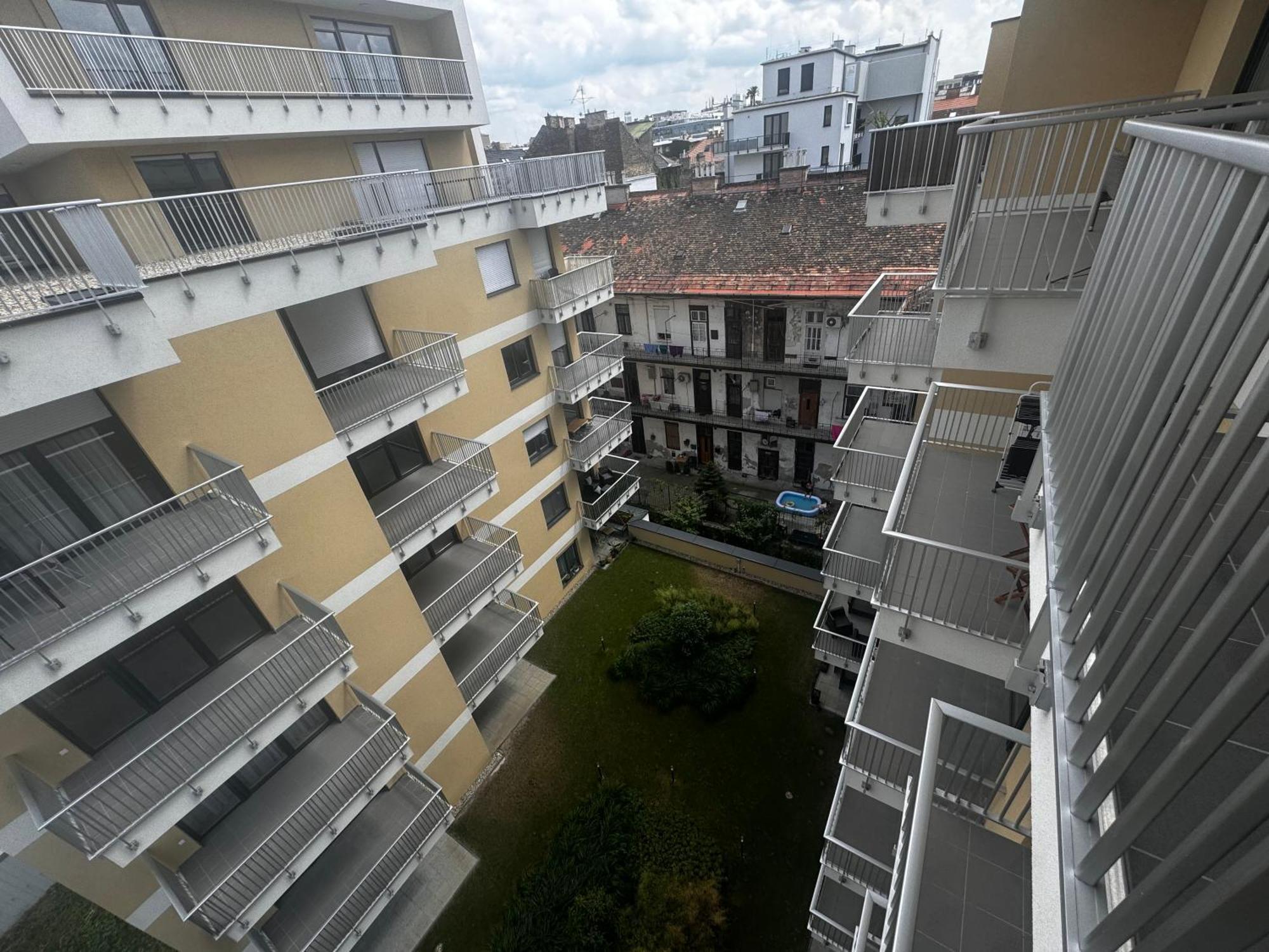 Vh9 Apartments Boedapest Buitenkant foto